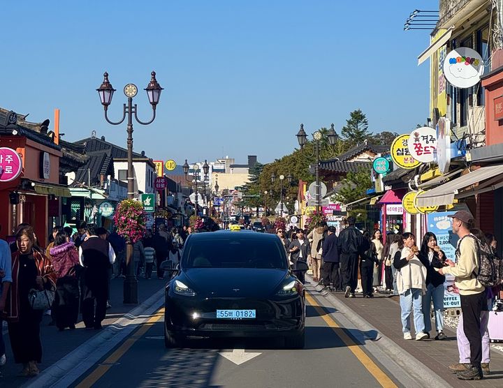 문체부·관광공사, ‘한국관광의 별’ 시상…지역 관광 발전 주역들