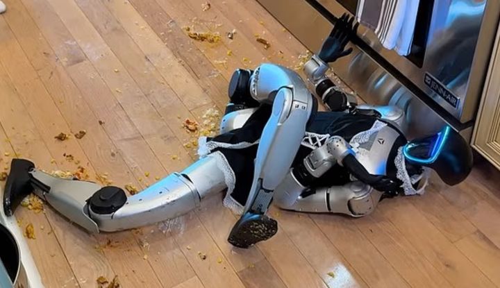 인천탐정사무소 서울탐정사무소 – “요리는 아직 인간 몫?”…인간형 로봇, 볶음밥하다 ‘와르르’ 