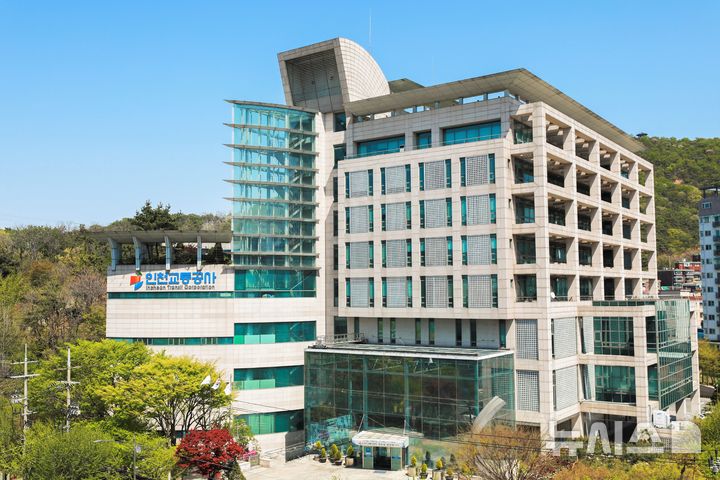 인천교통공사 폭발물 설치 신고…경찰 수색 중