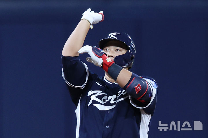 [오늘의 뉴스종합] 한국 야구, 오픈워터스위밍 국가대표 선발전 성과 및 프로스포츠 리그에서의 주요 경기 결과