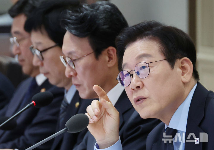 국가 온실가스 2035년까지 ’53~61%’ 감축…’2035 NDC’ 확정