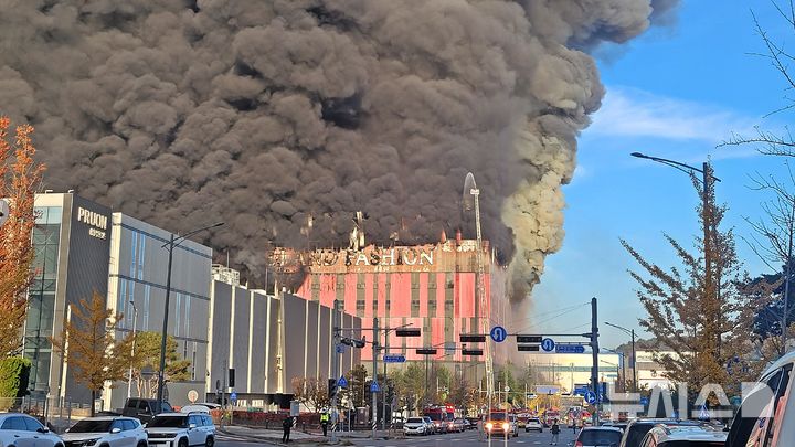 천안 이랜드 물류센터 화재 발생 60시간 만에 '완진'