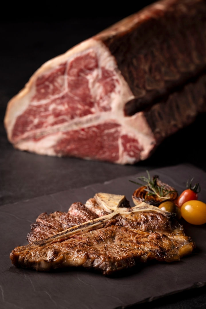 ‘캠프스톡’ 활용 숙성 스테이크…그랜드 하얏트 서울[미각지대]