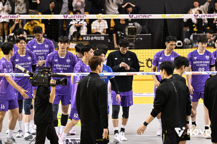 우리카드, 연패 탈출과 가나전 승리를 동시에 노리다