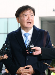 뇌출혈 수술 민경욱, 9일 만에 근황…"죽은 줄 알았다"