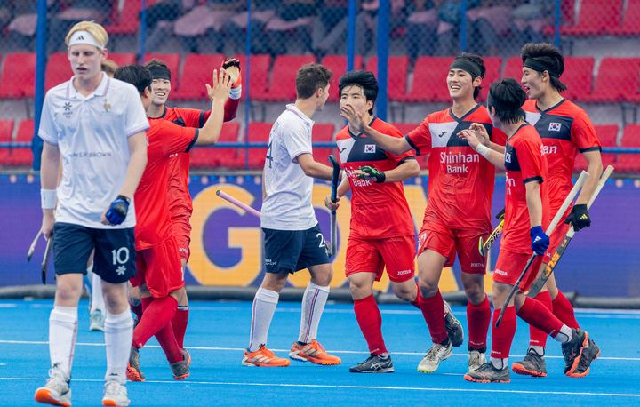 한국 스포츠, 국제 무대에서의 잇따른 패배와 도전