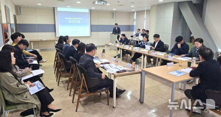 "하역 때마다 파도 덮쳐"…포항 영일만항 '스웰 차단' 본격화