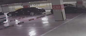 질질 끌고가 방망이로…유튜버 '수탉' 납치 당시 모습(영상)