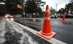 제주도 산지·동부 지역 대설특보, 주요 산간도로 교통통제