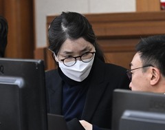 김건희 '주가조작·금품수수' 항소심 오늘 마무리…1심 징역 1년8개월