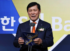 허구연 KBO 총재 신년사 "한국 야구, 시작·유지 넘어 한 단계 도약"