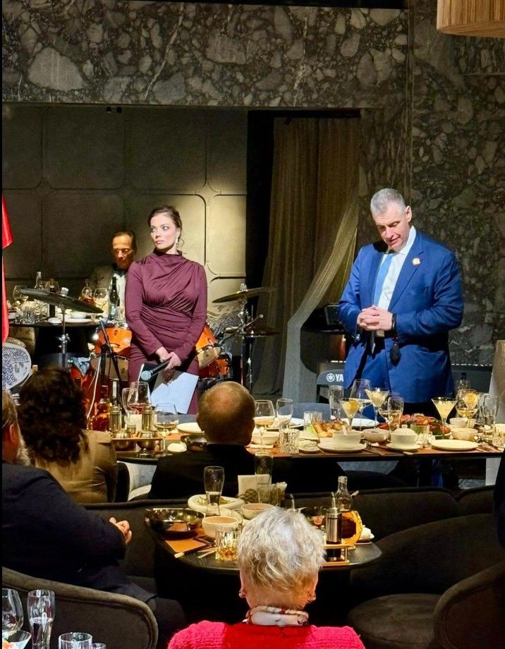 北, 모스크바에 고급 레스토랑 ‘승리’ 문열어…주북 러시아 대사 참석