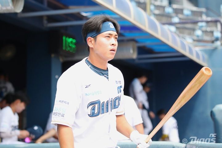 송승환 은퇴와 FIFA 월드컵 입장권 가격 인하, 대한항공 한선수의 롱런 비결