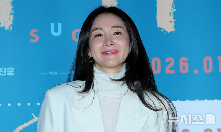 청순 아이콘 최지우