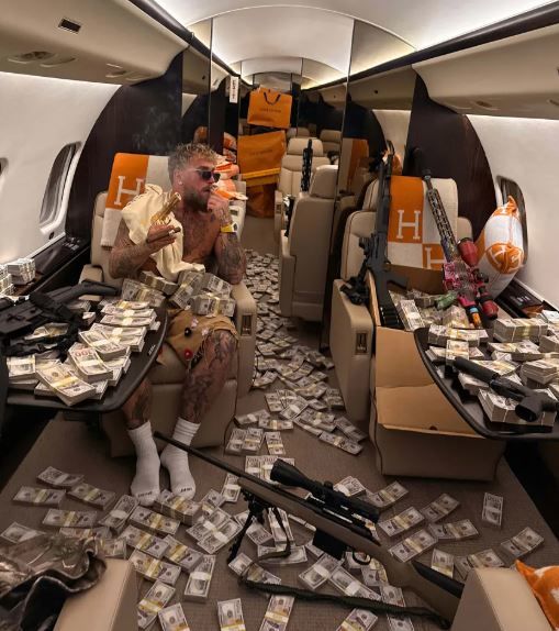 제이크 폴과 대한항공, 각기 다른 방식으로 역경 극복