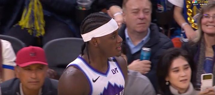 이부진 호텔신라 사장, 아들과 NBA 중계화면 잡혀