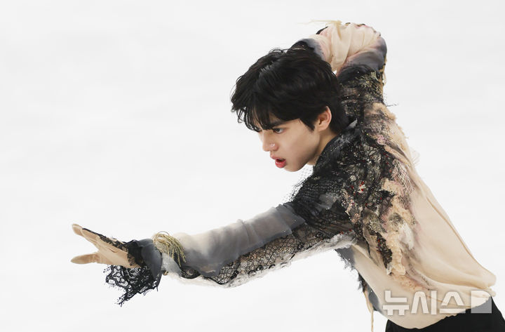 피겨스케이팅과 야구, 한국 선수들의 새로운 도전과 성과