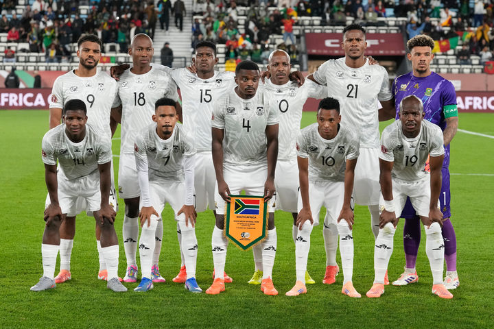 남아공 수비 불안과 대한항공의 부상 위기, K리그와 EPL의 새로운 전환점