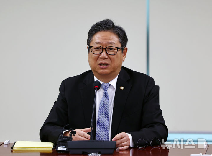 與, 내일 전략공관위 첫 회의…공천 일정 등 검토