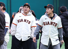 은퇴 후 '진로 고민' 황재균 "지도자 생각 없다…야구 예능도 거절"