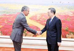 中부총리, 美디즈니 CEO 만나 "중국 발전할수록 각계 이익"