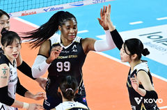 '모마 23점' 한국도로공사, GS칼텍스 꺾고 안방 11연승(종합)