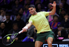 '라이벌' 신네르 잡은 알카라스 "의미 있었던 경기…새 시즌 기대"