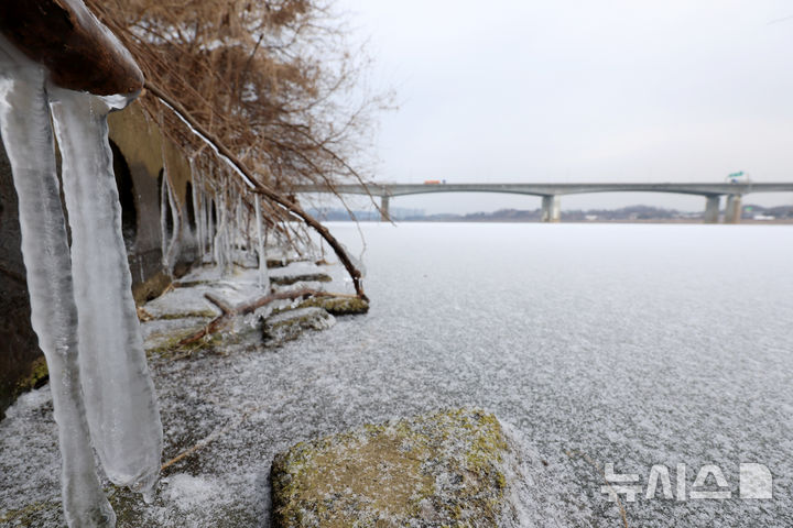 눈부심이 아니라 화상…설산서 눈 아프다면 '이것' 의심