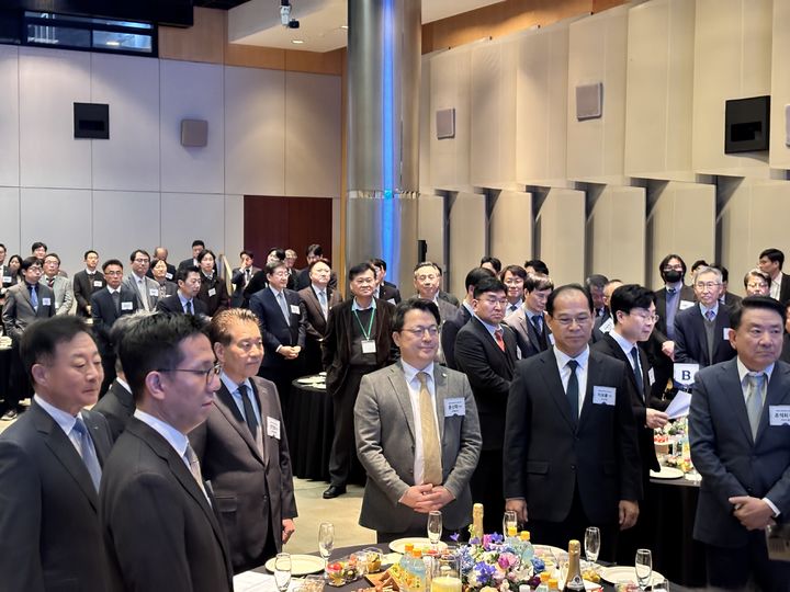 철강협회, 신년인사회…장인화 