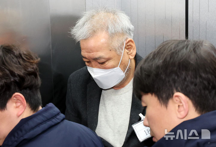 '김건희 청탁' 건진법사 징역 5년-윤영호 1년6월