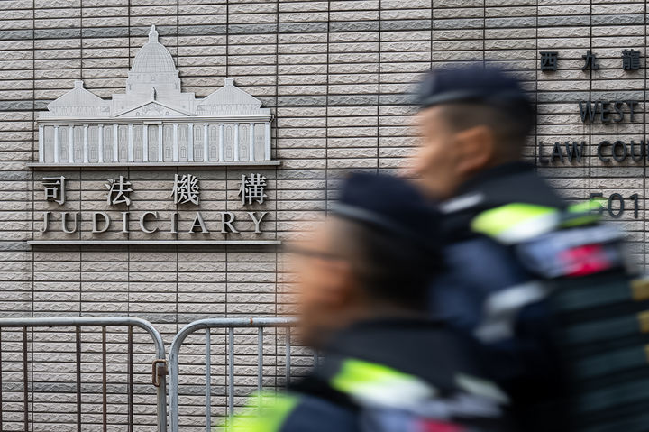 홍콩, 안보 수사시 "휴대전화 비밀번호 제공해야"…외국인도 규제 대상