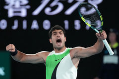 '테니스 1위' 알카라스, 카타르오픈 결승 진출…피스와 격돌