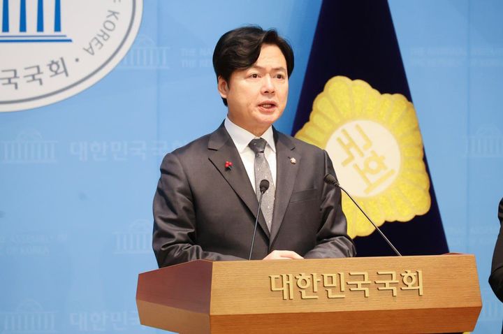 민주, 대한상의 상속세 관련 가짜뉴스 논란에 "엄중 책임 물어야"