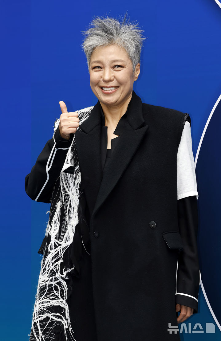 패션위크 온 맨발의 디바