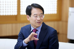 '경선 배제’ 강진원군수 무소속 출마… '민주' 차영수의원과 격돌