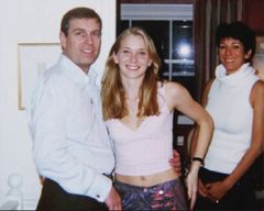 "역대 가장 파괴적인 왕실 전기"…앤드루 전 왕자 추락 다룬 신간 파장