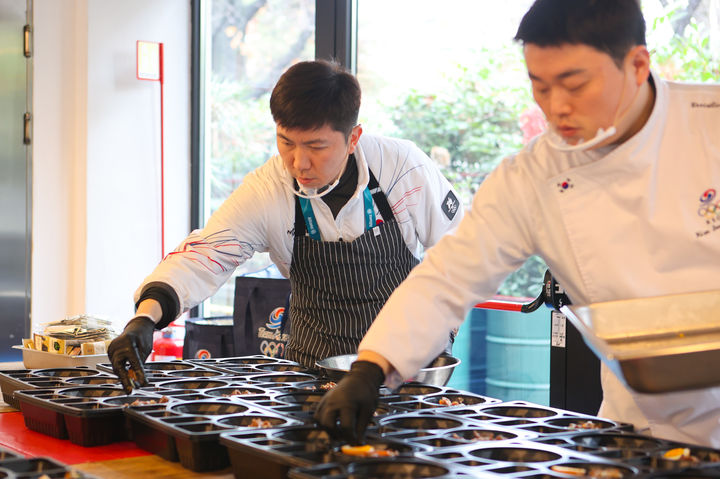 한국 선수단, 동계올림픽 급식지원센터 운영 및 다양한 스포츠 경기 성과
