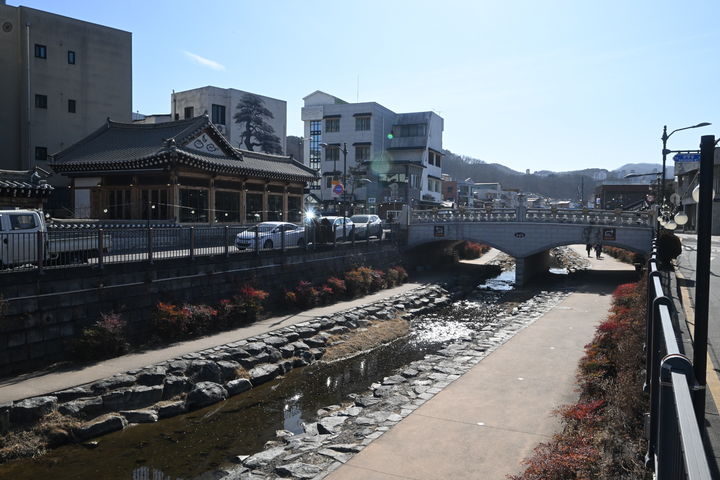 '보존'을 넘어 '삶'으로…공주서 되살아난 백제 왕도 풍경
