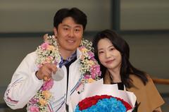 '3전 4기' 스노보드 김상겸 금의환향… FIS 출전 준비 돌입 [뉴시스Pic]