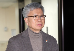 혼돈의 의협…'김택우 회장 불신임' 임시총회 안건 반려