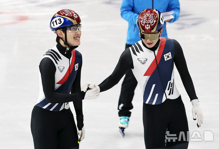 한국 쇼트트랙, 2000m 혼성계주 2조 1위로 준결승 안착[2026 동계올림픽]  