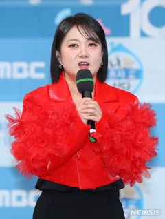 '두문불출' 박나래, 절친 신기루 모친상 찾았다