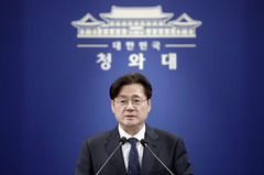 홍익표 "李대통령 사진·동영상 쓰지 말라고 요청한 적 없어…당의 과잉행태 해프닝"