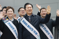 정청래 "李 정부와 함께 맞이하는 설 달라… 국운 상승하는 대한민국 맞이" [뉴시스Pic]