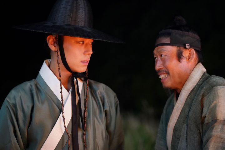 설 연휴 장악한 '왕과 사는 남자' 12일째 200만명 돌파