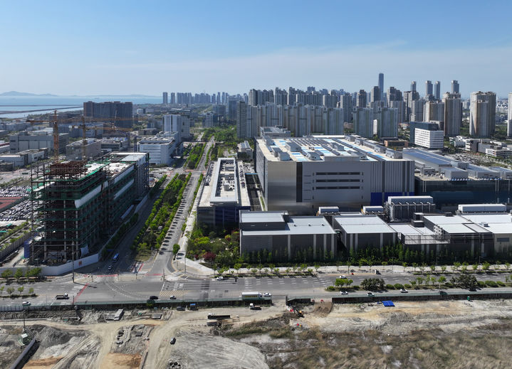 "글로벌 바이오 생산·R&D 거점"…송도로 모이는 이유는