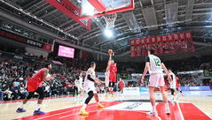 프로농구 정관장, DB 꺾고 공동 2위…LG는 KCC 상대 12연승(종합)