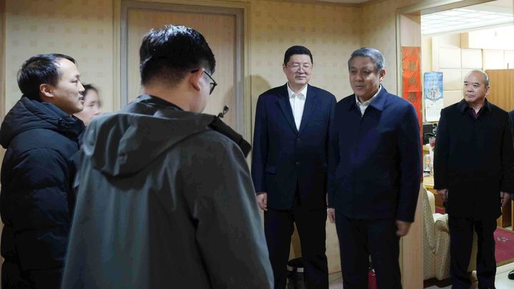 주북 中대사, 춘제 맞아 평양서 위문 활동