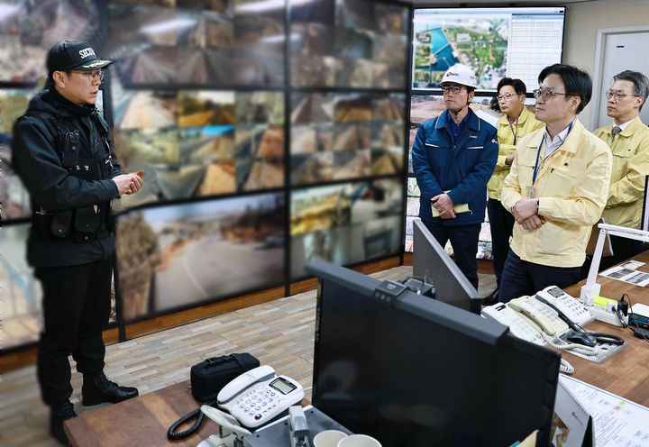 산업부, 美 이란 타격에 따른 석유·가스 수급 영향 긴급 점검