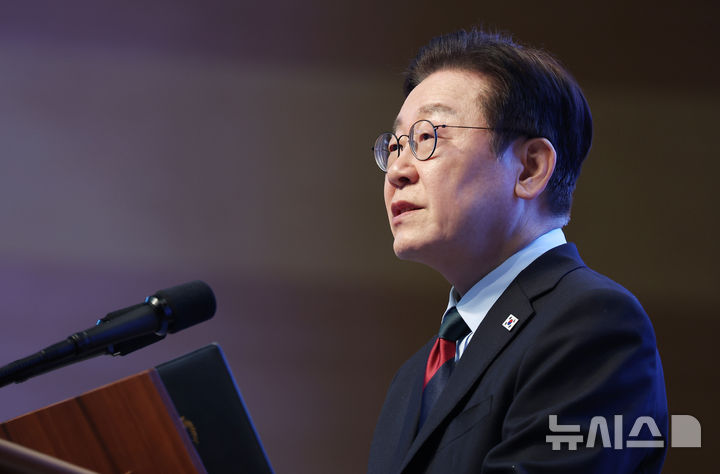 李대통령, 국민의힘에 "다주택·임대사업자 집 팔면 매물 증가해 집값 안정" 반박